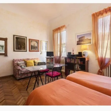 Apartment Tre Gigli Apartment, 5 Minutes From Station, Via Palazzuolo 55 Florenz