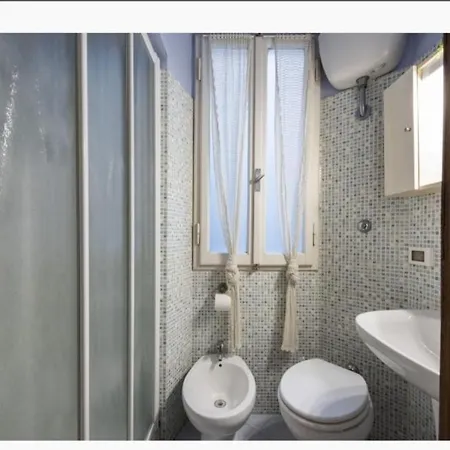 Tre Gigli Apartment, 5 Minutes From Station, Via Palazzuolo 55 *